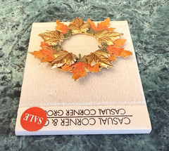 New Vintage Casual Corner Gold Tone Fall Autumn Leaves Brooch Pin Thanksgiving