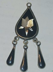 Vintage black onyx and Mexican abalone pendant flower image- no chain