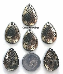 #3476E ANTIQUED GOLD SMALL PENDANT/ER W/HANG HOLE & BORDERED EDGE – 6 Pc Lot