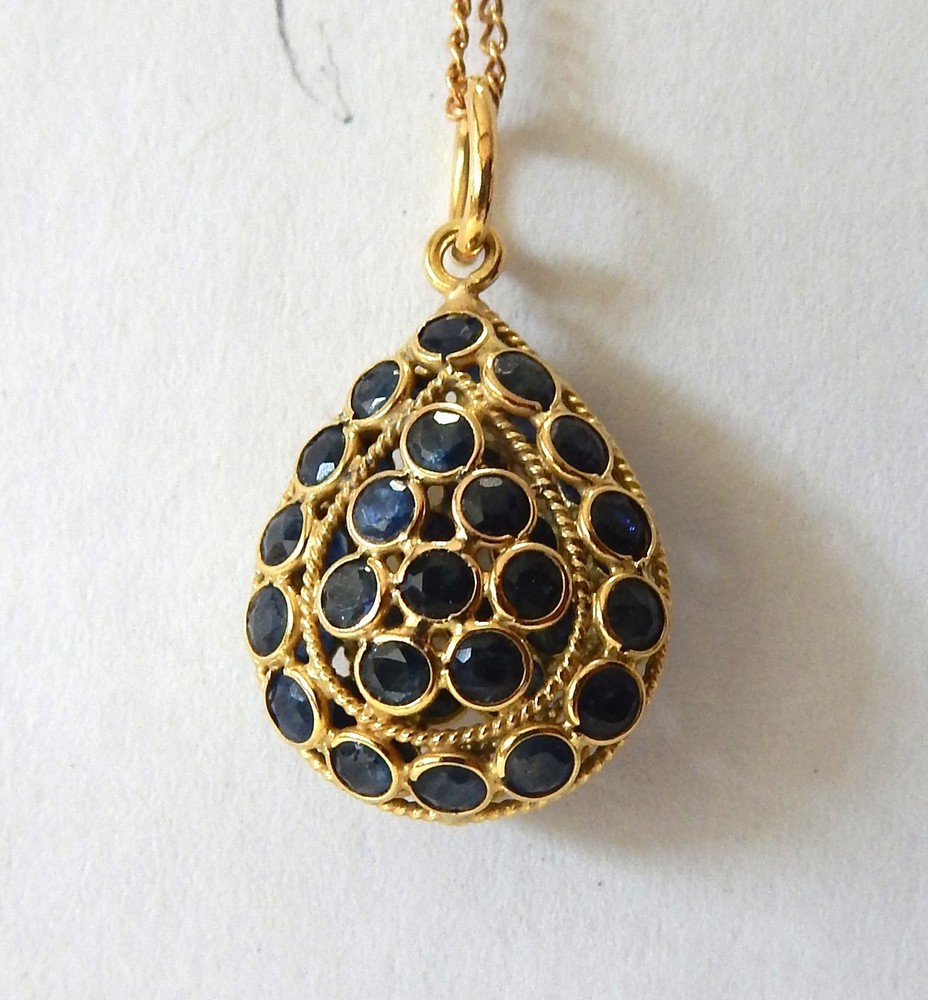 Sapphire Blue Color Gem 14K Yellow Gold Teardrop Pear Shape Pendant Necklace