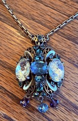 Vintage 1952 Hollycraft Glass Rhinestone Necklace Green Clear