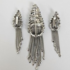 Vintage Silver Tone Crystal Rhinestone Brooch Pin Clip On Earring Set Waterfall