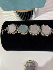 VINTAGE CLUSTER FAUX PEARLS & CRYSTALS TOGGLE 7″ STATEMENT BRACELET &2″ PIN SET