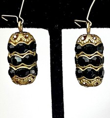 Vintage Black Glass Rhinestone Gold Tone Dangle Earrings Gothic Quiet Luxury EUC