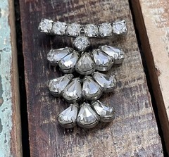 Vintage Rhinestone Waterfall Brooch Bar Top Silver Tone (c1950s)