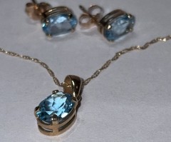 Vintage 10K Gold Blue Topaz Necklace And Matching Earrings So Pretty