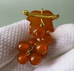 Vintage Natural Baltic Amber Grapes Brooch USSR Gold Plated Pin