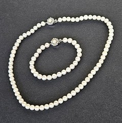 Vintage Cultured Pearl Sterling Silver Clasp Necklace & Bracelet Set