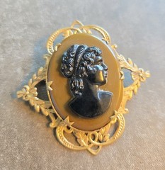 Vintage Black Comeo Brown Back Ground Brass Frame & pin Jewelry