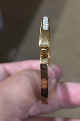 Vtg Swarovski Gold Tone Bangle Bracelet Rhinestone Crystal Pave Swan Signed