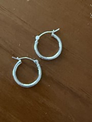 Beautiful Hoop earrings /Click On 0.5”Diameter,sterling silver New 2mm Width
