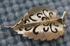 Lot 3 Vintage Costume Jewelry Brooch Pin Gerry’s signed Christmas Heart Leaf