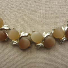 Vintage Thermoset Necklace Brown Gold Tone 20 Inches