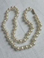 Vintage Faux Pearl Knotted Necklace 16 Inches. As Pictured -VM162