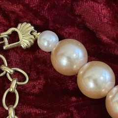 Vintage Faux Pearl Bauble Necklace Pearlescent Champagne Luster Adjustable 17”