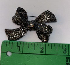 Rhinestone Bow Brooch Pin Black Tone Sparkly Vintage Style 2.5 Inch Free Ship