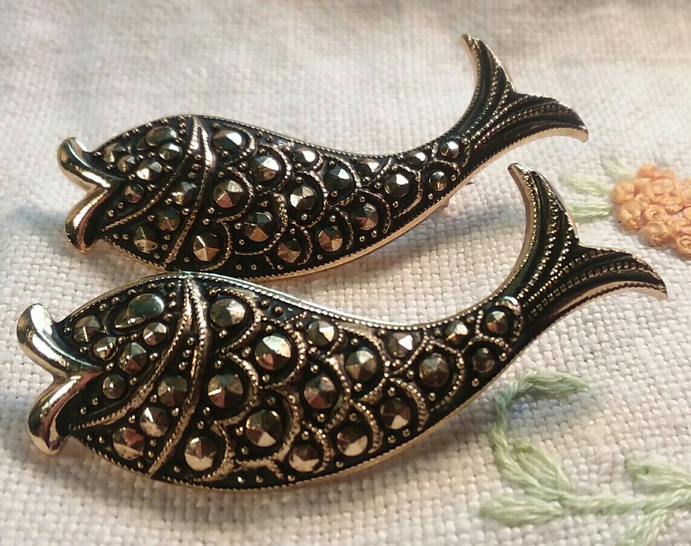 Vintage “Made In Germany” 2PCS Marcasite Brooch Fish 06-01-2022 45mm