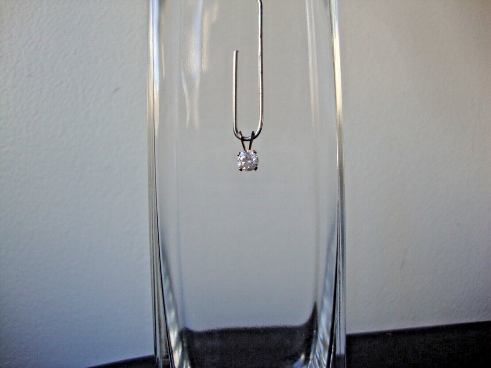 VINTAGE 1970-80s CHILD’S 5MM CLEAR CUBIC ZIRCONIA 14KT GOLD FILLED PRONG PENDANT
