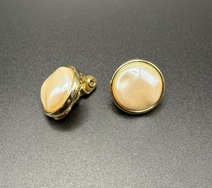 Vintage Monet White Faux Pearl Gold Tone Bezel Stud Button Clip On Earrings 3/4″
