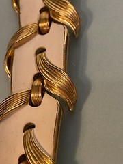 Vintage Trifari Gold & White Chevron Enamel Bracelet EXCELLENT