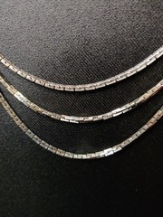 Vintage Three Strand 14.5″ Silver Tone Necklace Statement H Box Chain Unique