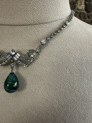 Vintage Schoffel 16″ Rhinestone & Faux Cabochon Emerald Green Necklace 1930s
