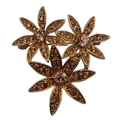 Liz Claiborne SIGNED LC Goldtone Flowers Rhinestone Brooch