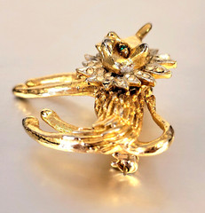 Vintage Fierce Green Eyed Lion Cat Brooch Pin Mane w/Rhinestones G.T. ~Unbranded
