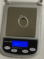 Vintage ENCORE 14K White Gold Ring 3 Clear Stones 2.4g Size 6.5 READ DESCRIPTION