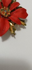 Vintage ART Christmas Holiday Red Painted Poinsettia Brooch