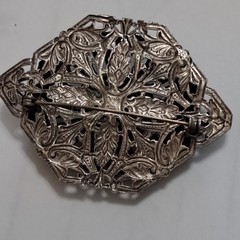 Brooch Pin – Victorian Inspired Vintage 1940’s 2.5* x 1 3/4″