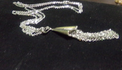 VINTAGE SIGNED MONET SILVERTONE TASSEL PENDANT NECKLACE 26 INCH CHAIN