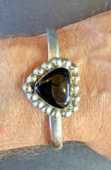 Vintage Thailand 925 Sterling Silver Black Onyx Heart Cuff Bracelet Size 6