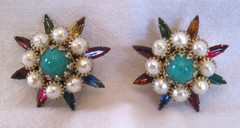 Vtg Signed Judy Lee Clip-On Starburst Earrings Faux Pearls & Colorful Rhinestone