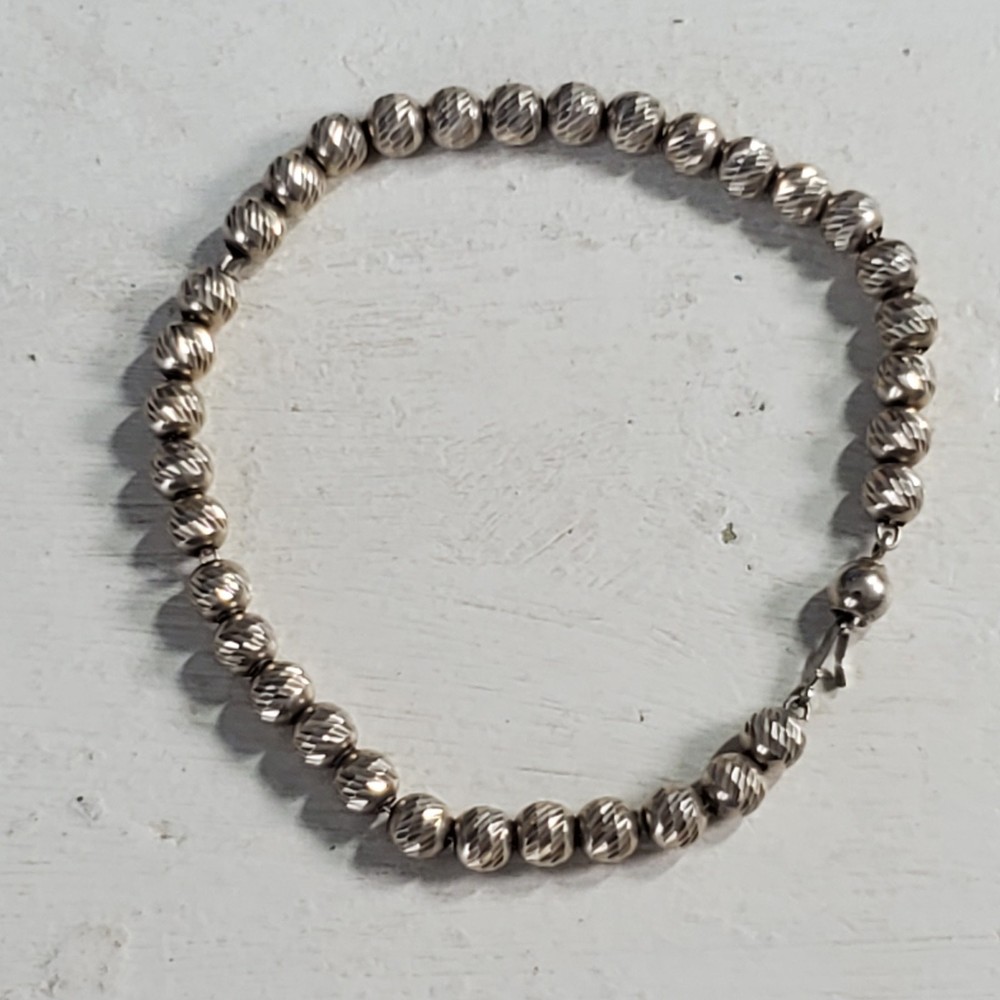 Vintage Bracelet Metal Beads on Chain 7 Inch