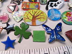 LOT OF 68 VINTAGE ENAMEL COPPER BROOCHES PINS WITH MATISSE RENIOR & TY