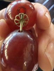 20” Vintage Cherry Red Catalin Bakelite 75g Graduated Bead Necklace