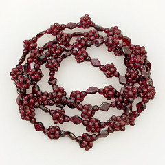 Bohemian Garnet Grape Cluster Necklace Vintage 34″ Long 90 grams