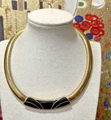 Vintage Omega Black Enamel Gold Tone Textured Pendant Necklace 16”