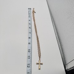 Vintage 80s Gold Tone Cross Pendant Necklace Chunky Chain Statement Jewelry Y2K