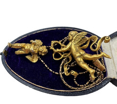 MMA SIGNED METROPOLITAN MUSEUM OF ART NYC SET NECKLACE BROOCH GOLD FILLED CUPID