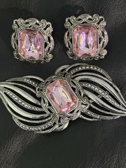 Vintage Brooch Earrings Set Pierced Pink Rhinestone Leaf Flowers Open Work.