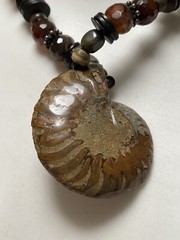 Stunning Heavy Vintage Sterling Silver Ammonite Snail Beaded Pendant Necklace