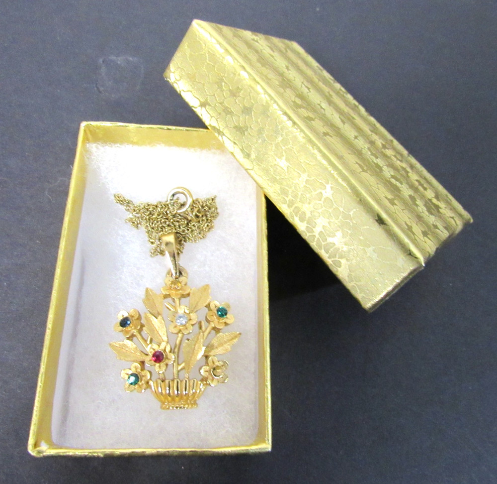 Trifari Goldtone Flower Basket Rhinestone Pendant & 16″ Chain Signed USA