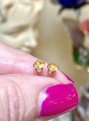 Beautiful Vintage 10 Kt. Yellow Gold Faceted Round Golden Citrine Stud Earrings
