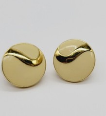 MONET Cream enamel Gold tone Clip Earrings .75 in Art Deco Circle Round Vintage