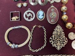 Vintage Gold Tone Jewelry Lot Of 26 Clip On Earrings Necklaces Waist Chain