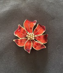 Vtg Red Enamel Gold Tone Floral Poinsettia Brooch Pin Signed KC Kenneth Cole