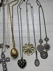 Vintage Quality Pendant Necklace Jewelry Lot Of 17 Variety Some Signed LB946