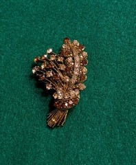 Vintage Warm Topaz Rhinestone Wheat Bundle Brooch Harvest/ Fall/Autumn well made